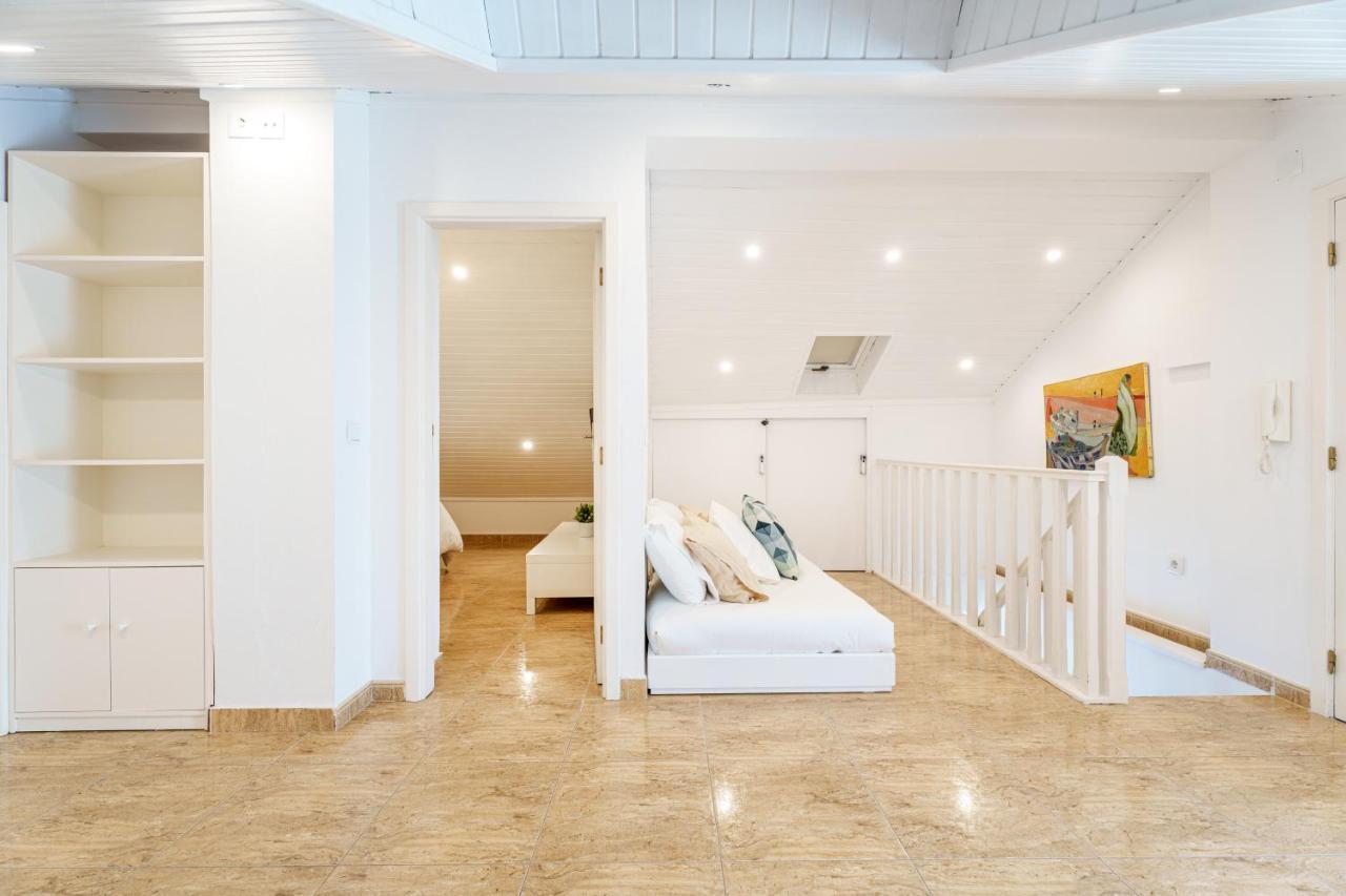 Charming Nazare Apartment-1 Minute To The Beach Buitenkant foto